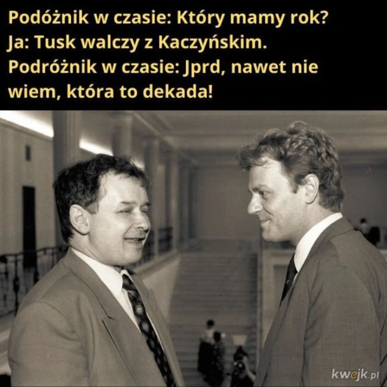 Donald Tusk wrócił do polskiej polityki. Internet OSZALAŁ, zobacz najlepsze memy!