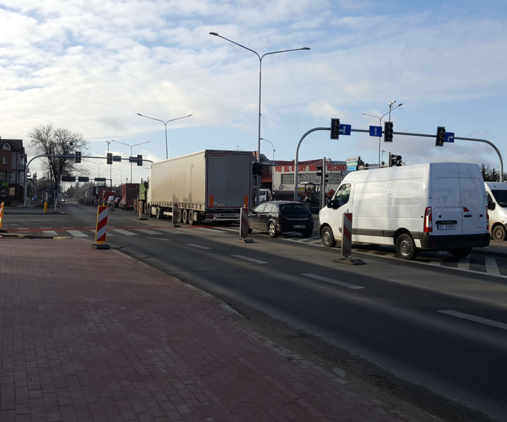 fot. archiwalne - remont Wojska Polskiego w Łomży