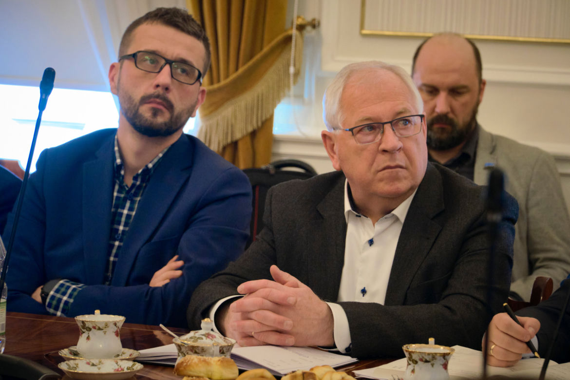 Wstępne wyniki rozszerzonych badań powierzchni gruntu w Trzebini