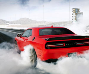 Dodge Challenger SRT i SRT Hellcat