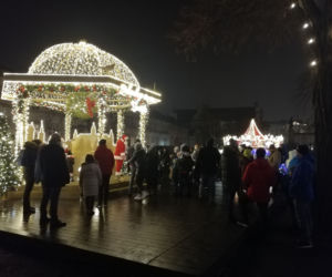 Dzikie tłumy w centrum Warszawy
