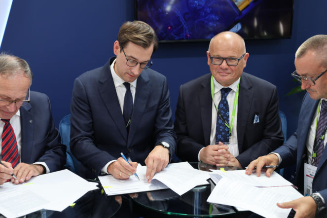 Sieć Badawcza Łukasiewicz i Radiotechnika Marketing rozpoczęły współpracę przy systemach zasilania