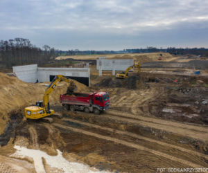 Budowa S7 na trasie Napierki - Płońsk. Zobacz postępy prac [GALERIA]