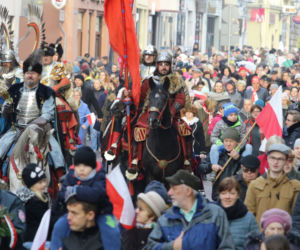 Tak Toruń świętował 11 listopada - zdjęcia z centrum miasta