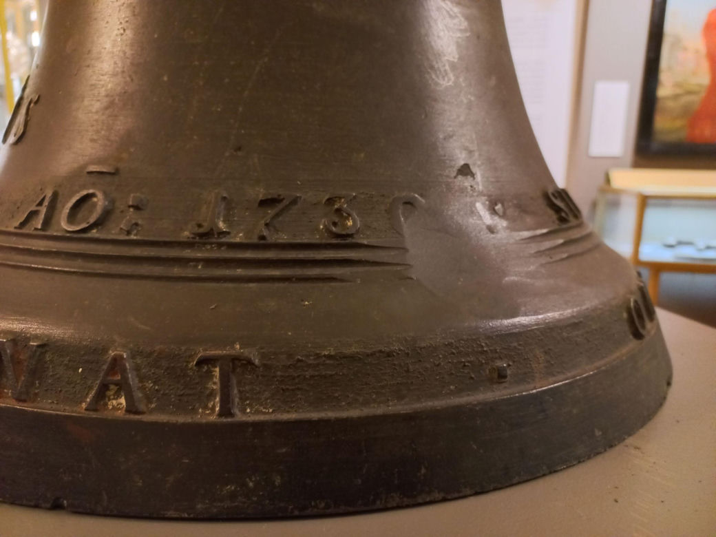 Komu bił ten dzwon? Unikatowy eksponat w muzeum w Lesznie [ZDJĘCIA]