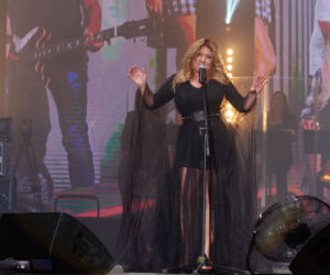 Plac Zamkowy wypełniony po brzegi! Koncert Bajmu w Lublinie