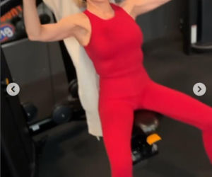 Nie dzierga szalików, nie opiekuje się wnukami. Joanna Racewicz nie daje sobie w kaszę dmuchać!