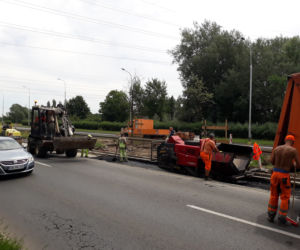 Na ul. Krzywoustego we Wrocławiu powstaje nowy buspas