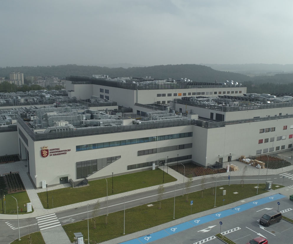 Cztery oddziały Szpitala Uniwersyteckiego w Krakowie zamknięte z powodu koronawirusa.