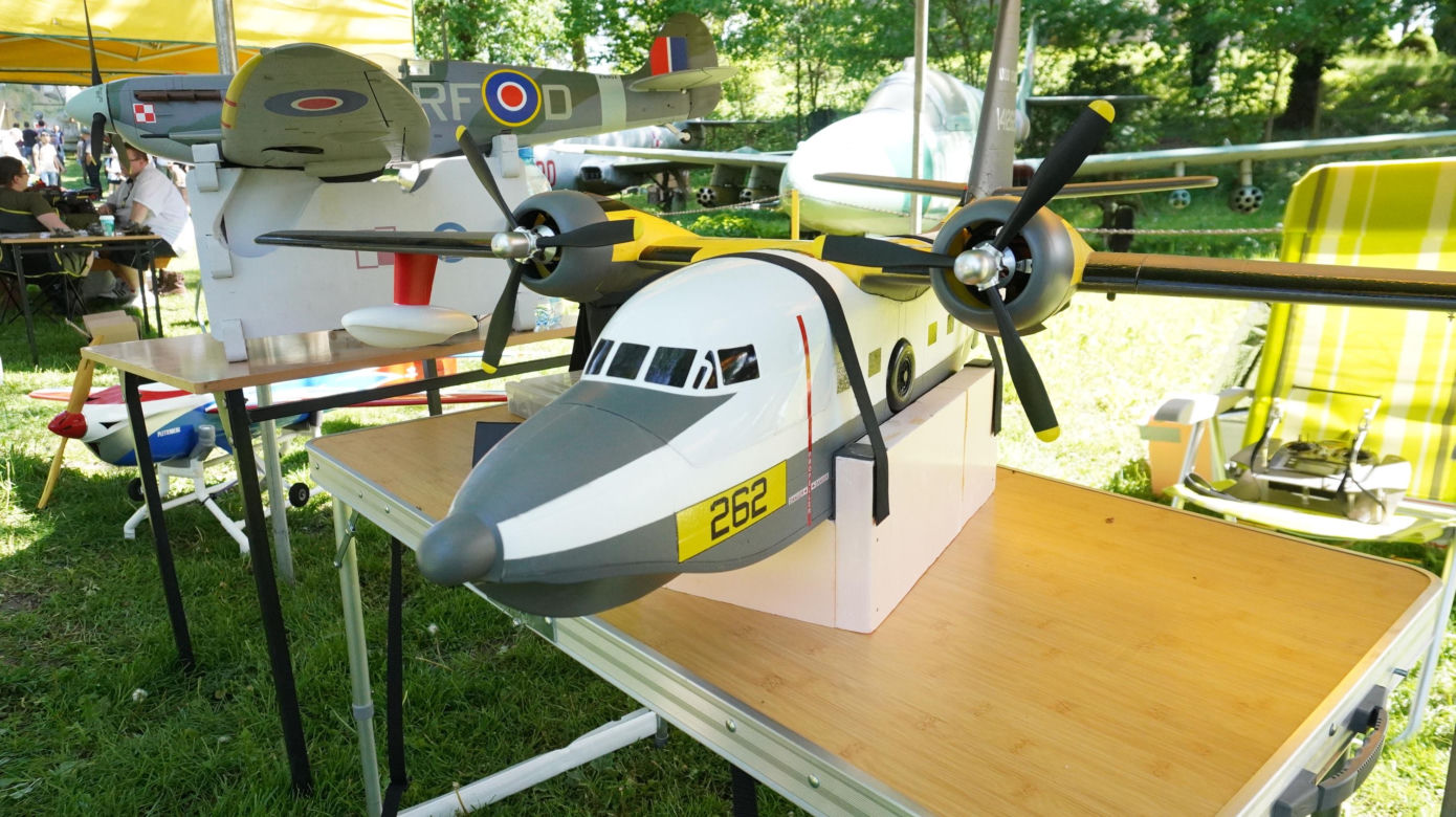Piknik modelarski 2024 w Lubuskim Muzeum Wojskowym w Drzonowie