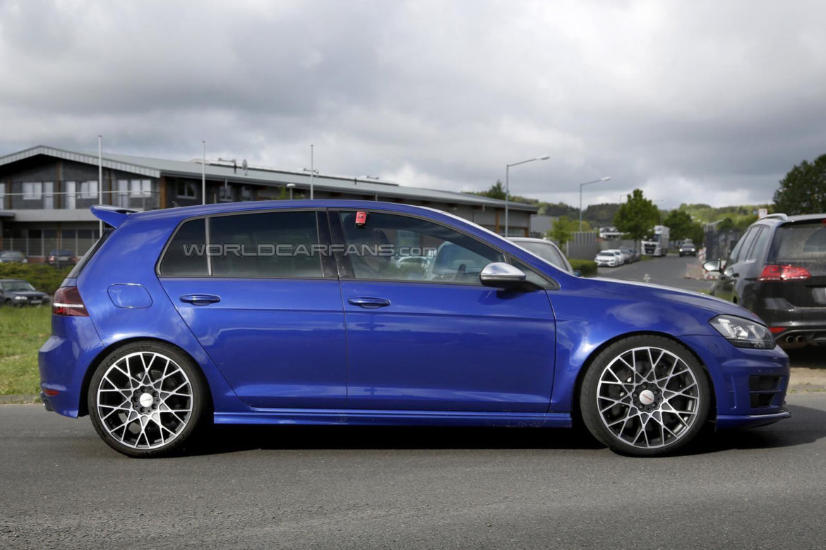 Volkswagen Golf R420