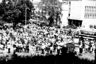 Fundacja Czerwiec '76 tworzy aplikację dla młodzieży. Historia radomskiego czerwca ma być podstawą do rozmów o hejcie  