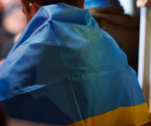 Antywojenna pikieta przed Konsulatem Ukrainy. „Rewolucja godności trwa”