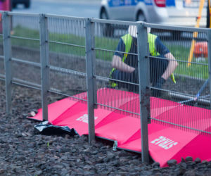 8-LATKA WPADŁA POD TRAMWAJ