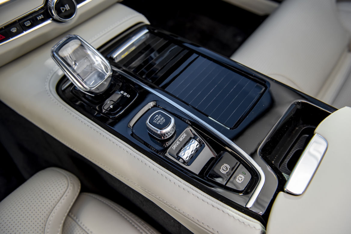 Volvo S90 T8 AWD Plug-in Hybrid Inscription