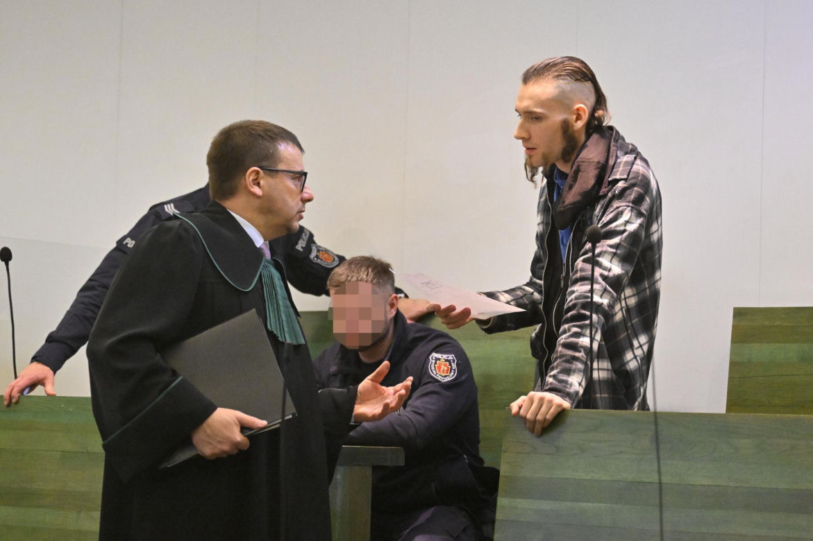 Skazany za zabójstwo matki znów walczy o wolność. Jeden z jego wniosków ma 72 strony