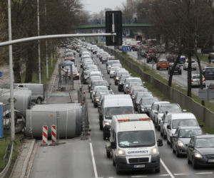 Będzie trudniej wyjechać z Mokotowa. Drogowcy zwężą Wisłostradę!