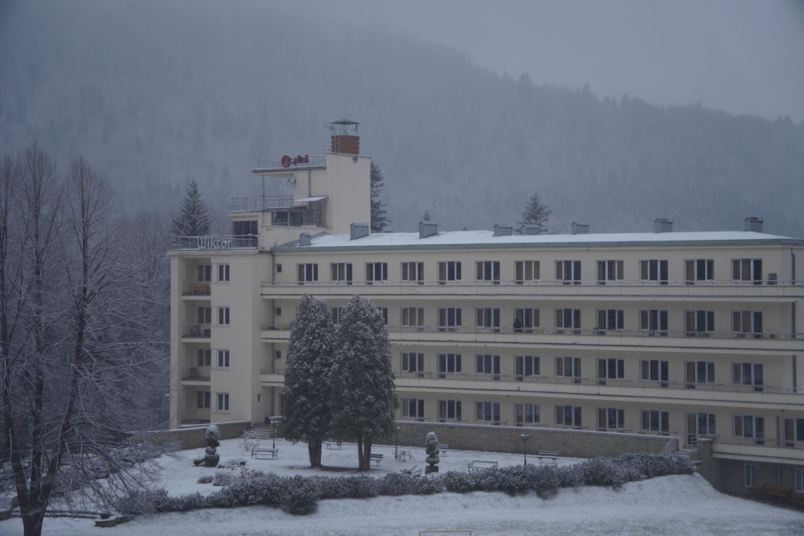 Niegdyś luksusowe, dziś świecące pustkami. Małopolskie uzdrowisko marzy o powrocie do czasów świetności 