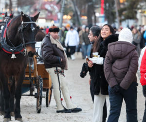 Fatalne warunki w Tatrach. Jest mroźno, ślisko, a szlaki są zasypane śniegiem. TPN ostrzega turystów