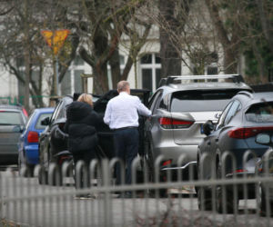 Premier Donald Tusk ruszył na pomoc żonie