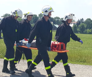 Uszkodzony samolot i awaryjne lądowanie! Ogromna akcja służb na lotnisku