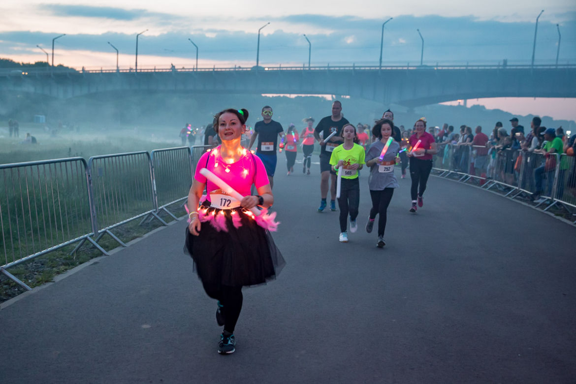ESKA LEDs RUN  - zdjęcia z biegu innego niż wszystkie