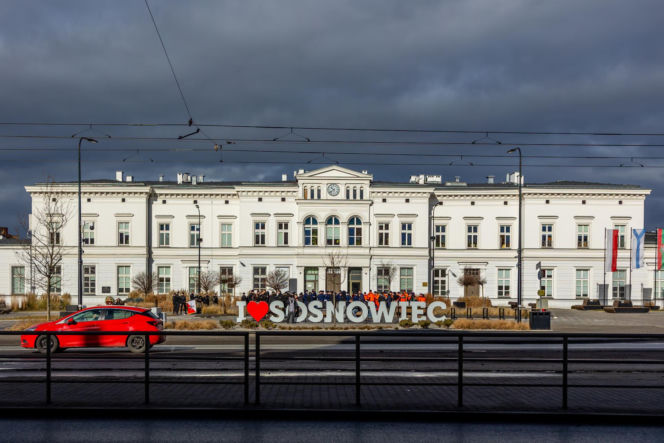 Przebudowa linii kolejowej E65 w Sosnowcu, remonty wiaduktów, dworca, peronów