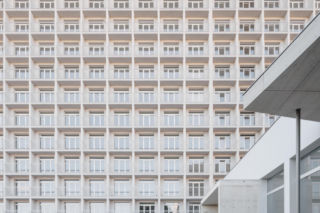 Zgoda, wrócę do żywych. Pod jednym warunkiem: stworzycie 507 identycznych, małych mieszkań