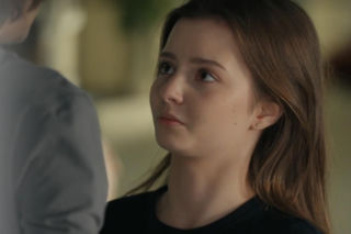 Barwy szczęścia, odc. 3302. Ewa (Gabriela Ziembicka), Romeo (Jacek Tyszkiewicz)