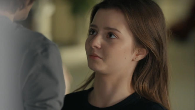 Barwy szczęścia, odc. 3302. Ewa (Gabriela Ziembicka), Romeo (Jacek Tyszkiewicz)