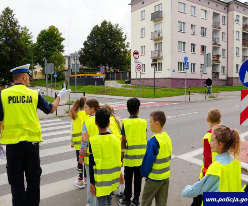 Bezpieczna droga do szkoły w Olsztynie. Policjanci ruszają z akcją dla dzieci i kierowców