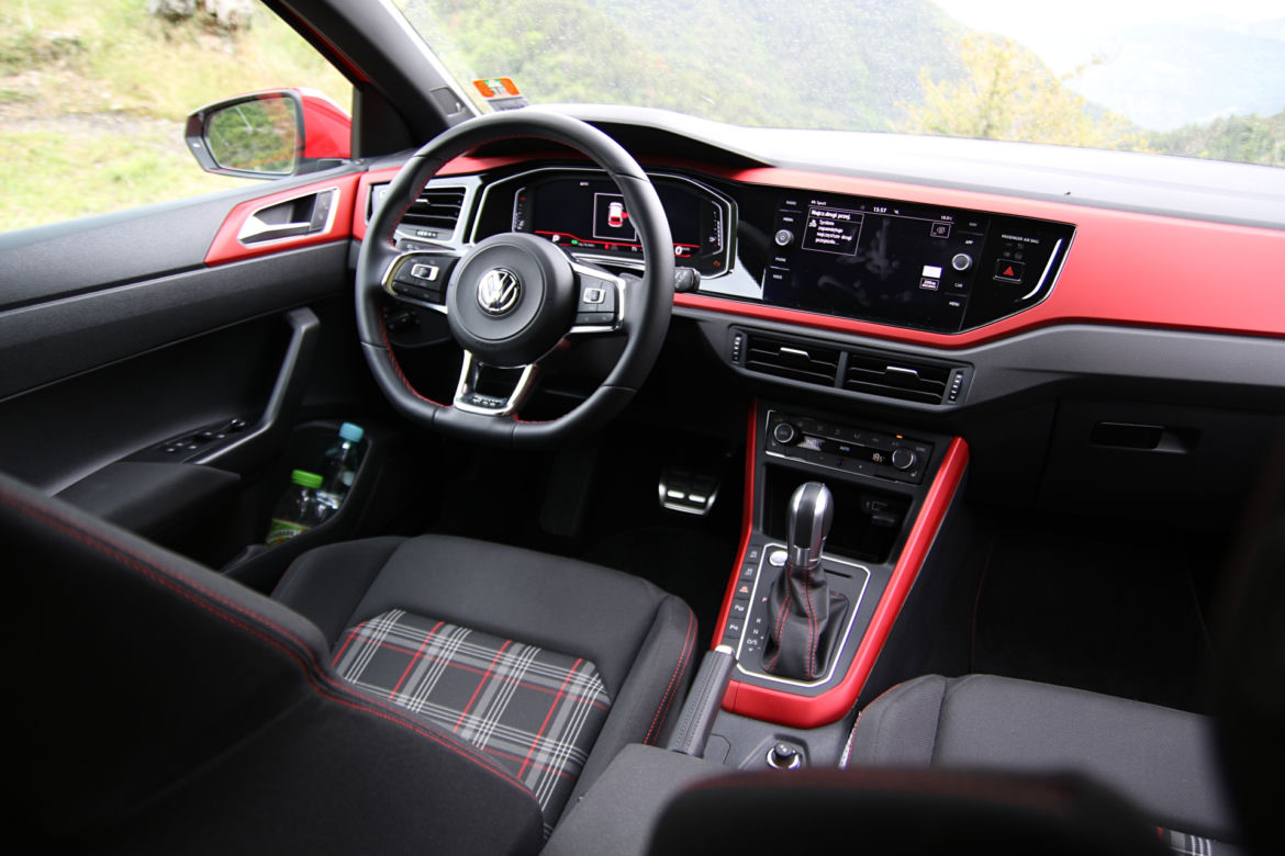 Volkswagen Polo GTI 2.0 TSI 200 KM DSG6