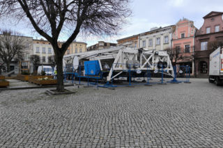 Karuzela na rynku w Lesznie