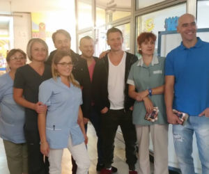 Marcin Miller w szpitalu u chorych dzieci
