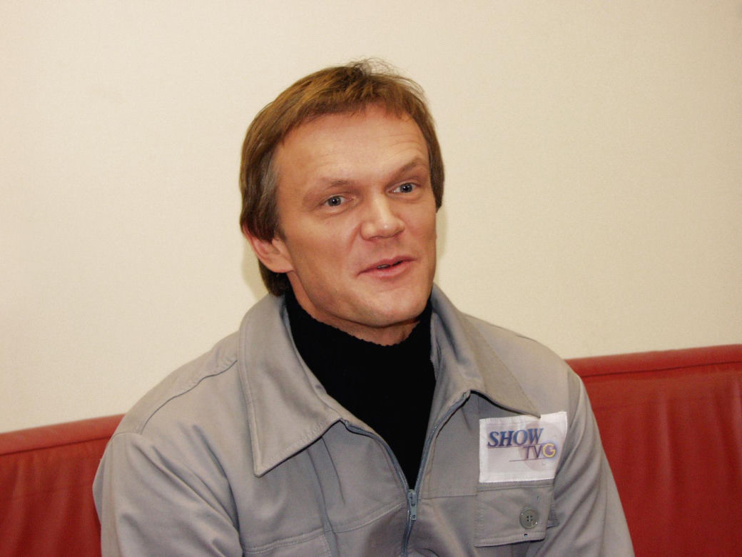 Cezary Pazura kiedyś i dziś. Tak na przestrzeni lat zmieniał się odtwórca roli Jurka Kilera