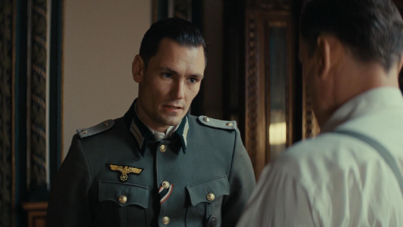 Zatoka szpiegów 2, ostatni odcinek 19. Franz (Bartosz Gelner), Bergman (Paweł Ławrynowicz)