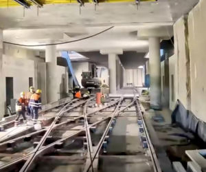 Tramwaje już jeżdżą pierwszym podziemnym tunelem tramwajowym w Warszawie