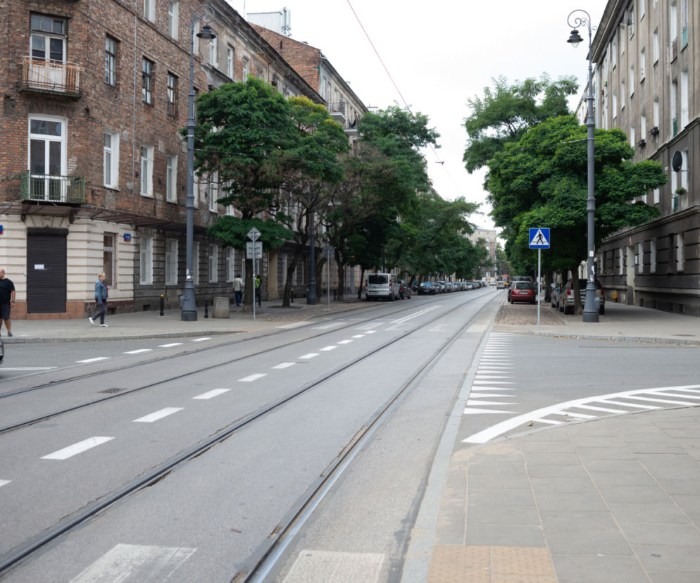 Ulica Stalowa zmieni się nie do poznania. Drogowcy właśnie ogłosili przetarg. Zamiast betonu będzie zieleń