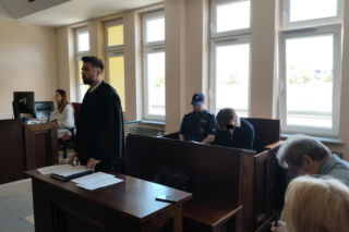 Jechał pod wpływem alkoholu, rozbił mercedesa o słup. 18-letnia Ania zginęła na miejscu