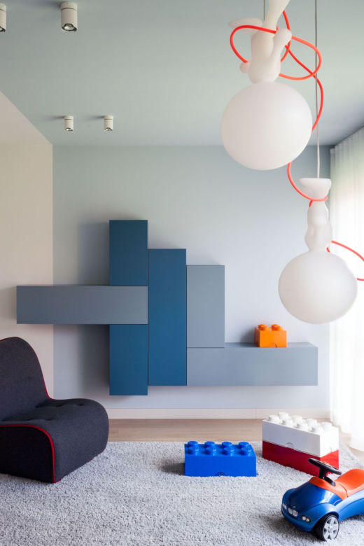 Minimalistyczny pokój chłopca