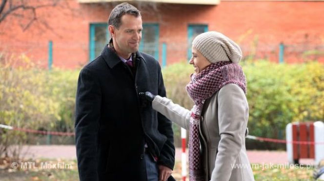 M jak MIŁOŚĆ. MICHAŁ Łagoda (Paweł Okraska), Małgosia (Joanna Koroniewska)