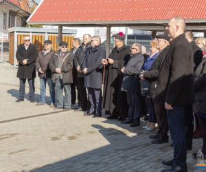 Bartoszyce: Otwarcie nowego targowiska miejskiego Mój Rynek. Mieszkańcy zyskali nowoczesne miejsce do handlu
