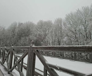 Majestatycznie, zimowo, jak w bajkowej Narnii. Tak Nowy Rok wita Święty Krzyż