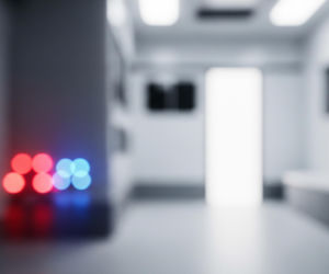 Śmierć 19-latka po pościgu. Co naprawdę działo się w karetce pogotowia?