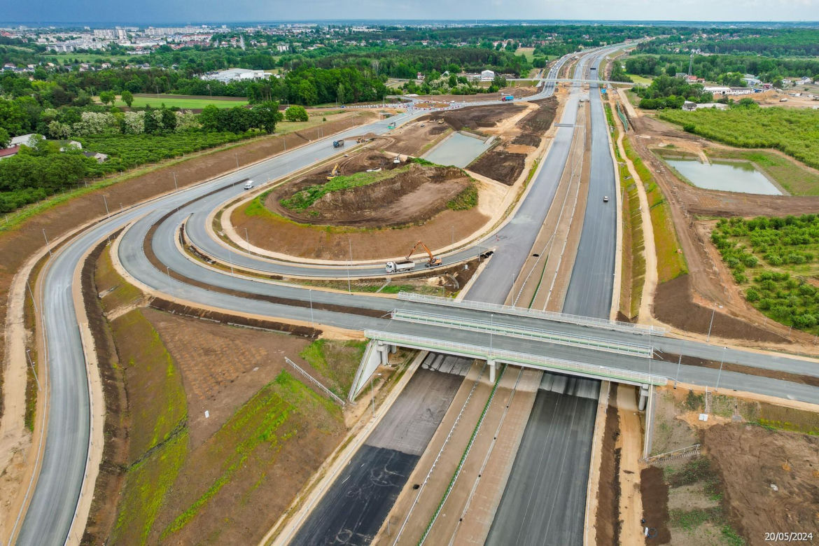 Tak wygląda plac budowy autostrady A2 od węzła Siedlce Zachód do węzła Siedlce Południe 