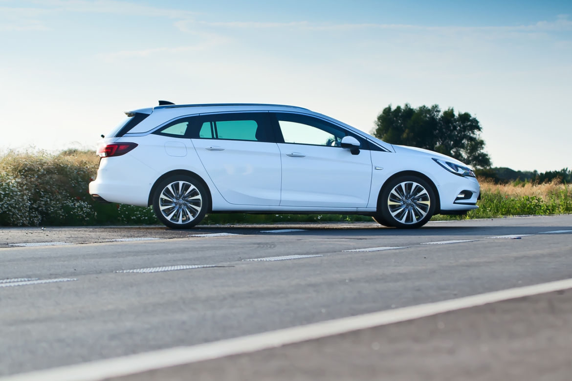 Opel Astra Sports Tourer 1.6 CDTi BiTurbo Elite