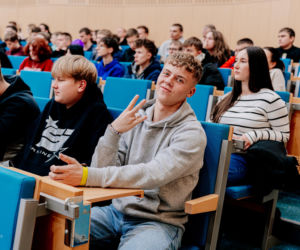 Tłumy młodych ludzi na kampusie. Dzień Otwarty 2025 na Uniwersytecie w Siedlcach za nami