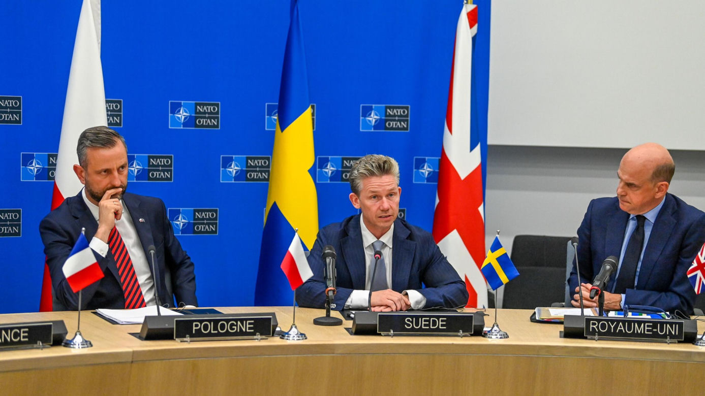 wicepremier - minister obrony narodowej Władysław Kosiniak-Kamysz wziął udział w spotkaniu ministrów obrony NATO w Brukseli
