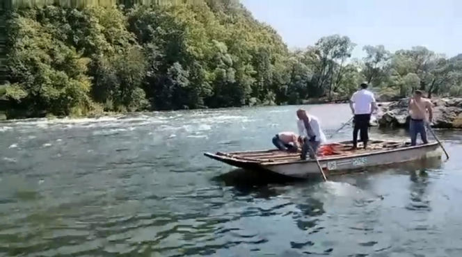 Flisacy uratowali turystkę z Dunajca