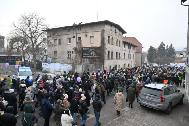 Marsz Ciszy przeszedł ulicami Jeleniej Góry